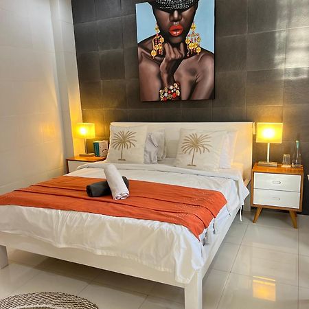 Central House Ubud  Bagian luar foto