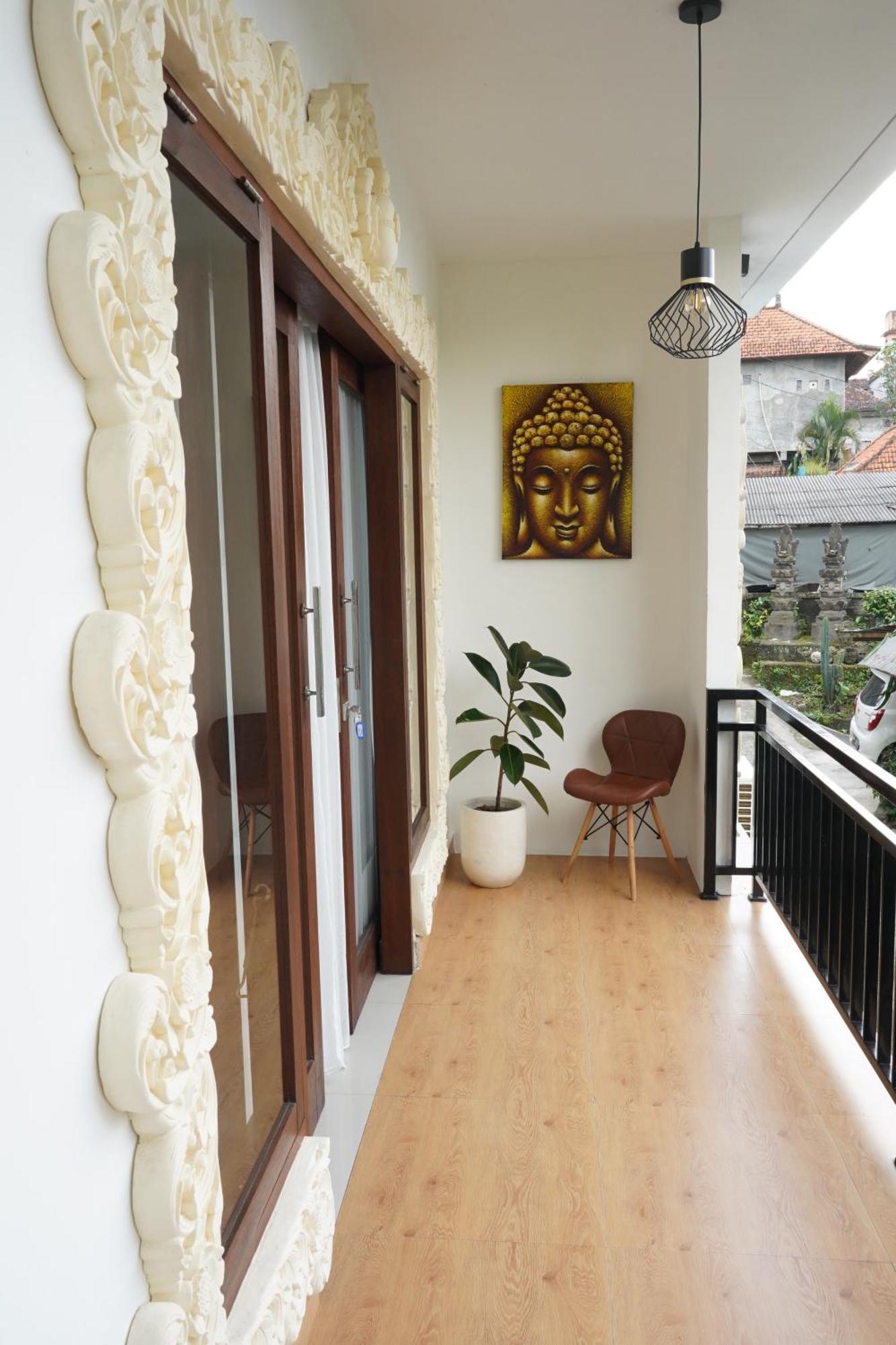 Central House Ubud  Bagian luar foto