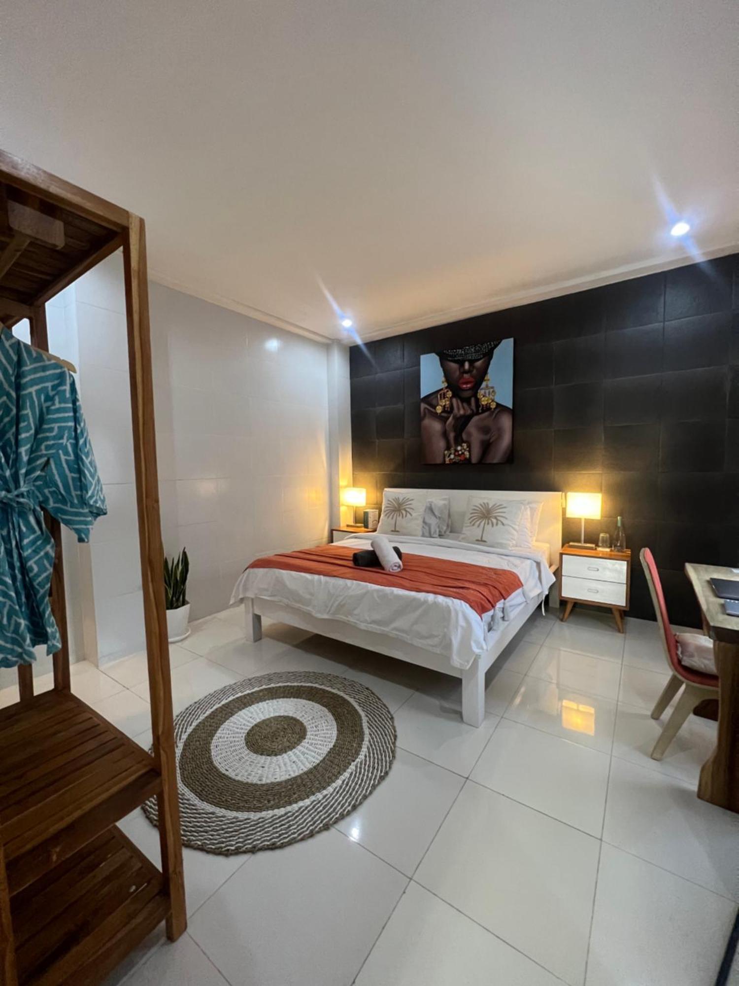 Central House Ubud  Bagian luar foto
